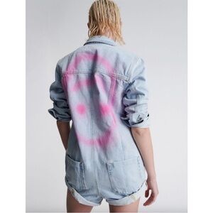 Women’s One Teaspoon Light Wash Denim Romper Pink Spray Paint Smiley Face XS
